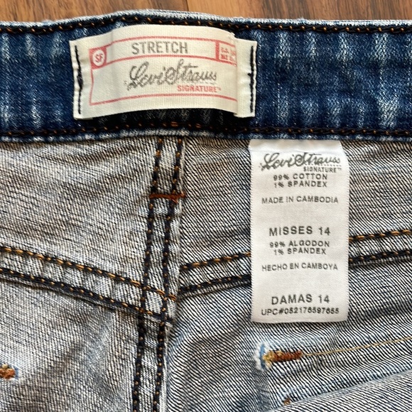 Levi’s Strauss Stretch Signature Misses 14 size 99% cotton 1% spandex POCKETs - Picture 5 of 10